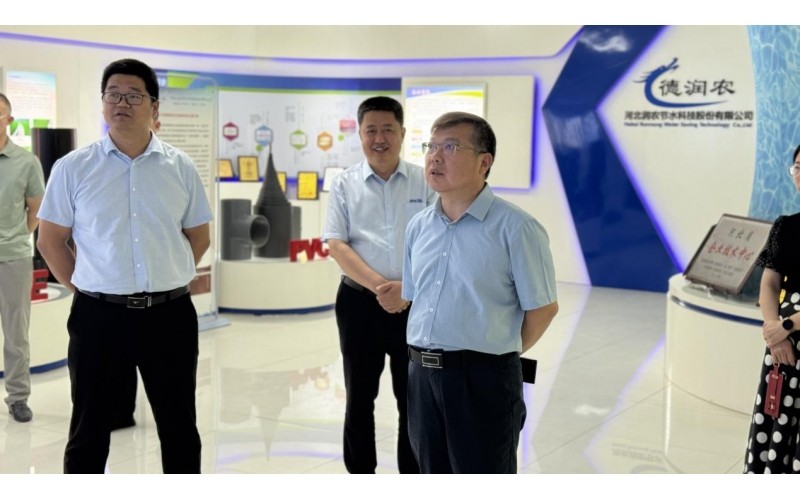 万卫东一行赴腾博诚信为本调研